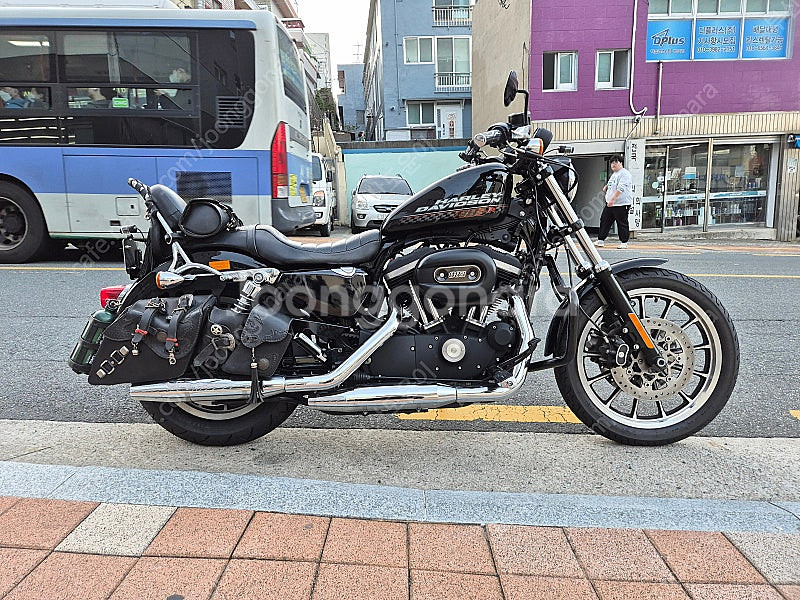 할리데이비슨 아이언883R--1